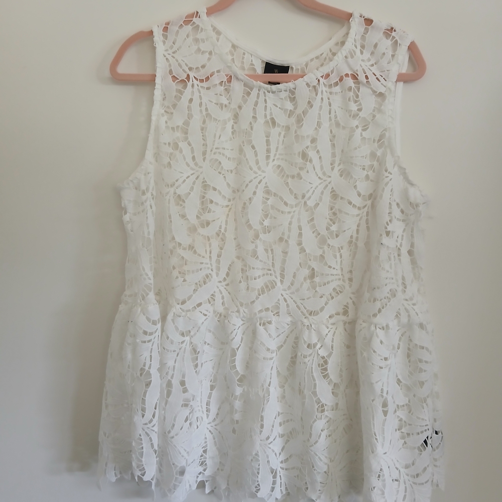 Worthington Ivory Lace Top